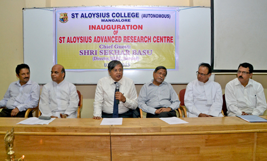 SAC Advanced Research Centre13jun1 2